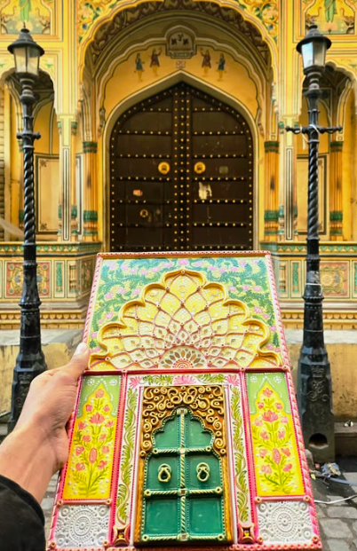 Rajasthani Lippan Art Wall Jharokha