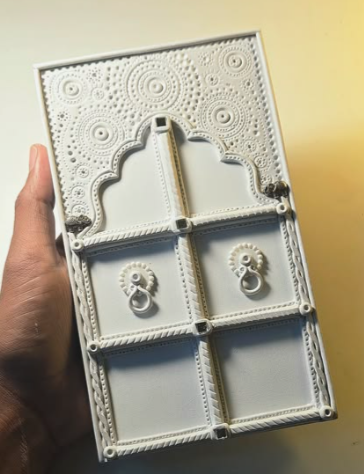 Cute Rajasthani  Lippan Art Door for Wall Hanging – Set of 2