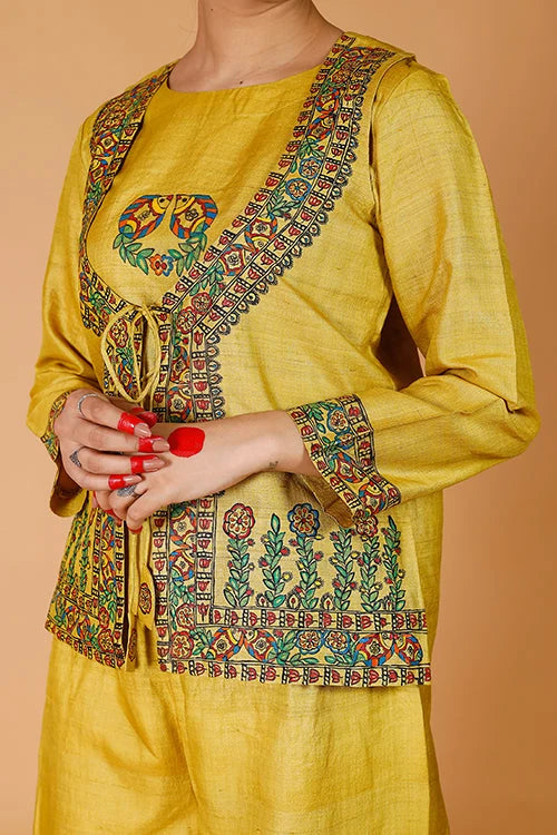 'Sunehri Phoolwari' Handpainted Madhubani Tussar Silk Kurta & Bandi Set