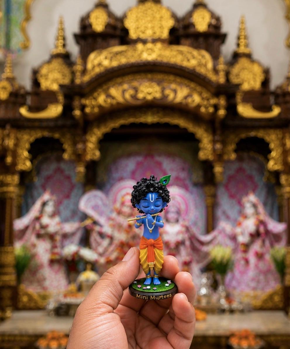 Little Krishna with Flute – Hand-Painted Bal Krishna Idol